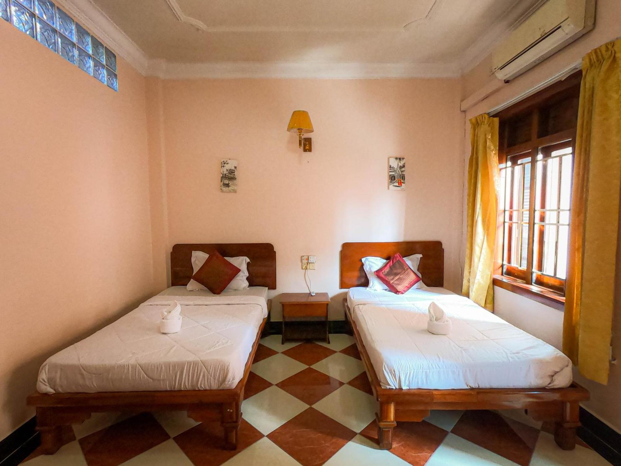 Nawin Palace Guesthouse Phnom Penh Extérieur photo