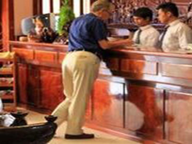 Nawin Palace Guesthouse Phnom Penh Extérieur photo