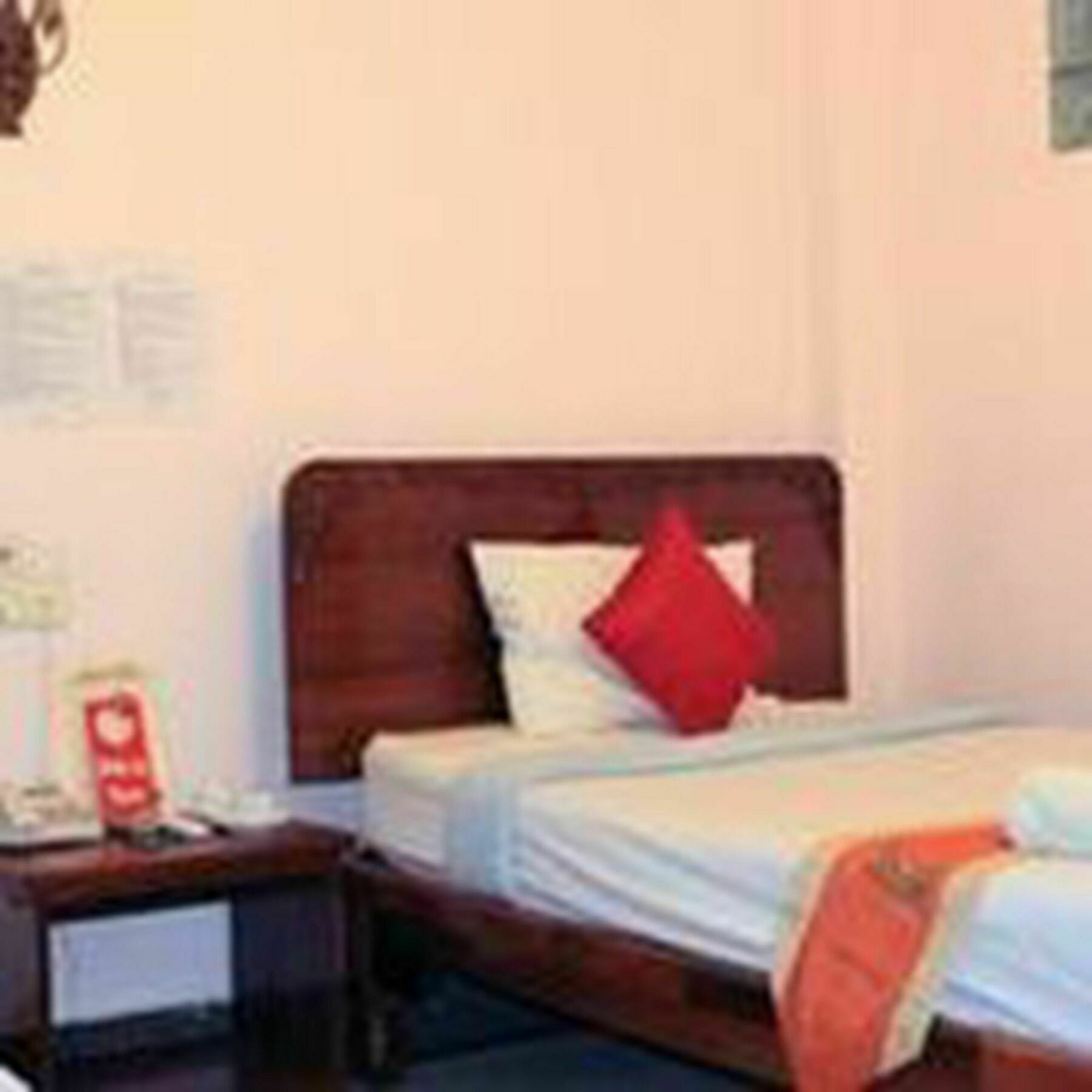 Nawin Palace Guesthouse Phnom Penh Extérieur photo