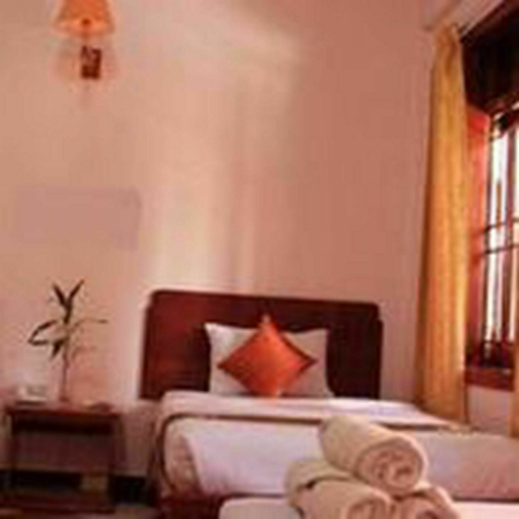 Nawin Palace Guesthouse Phnom Penh Extérieur photo